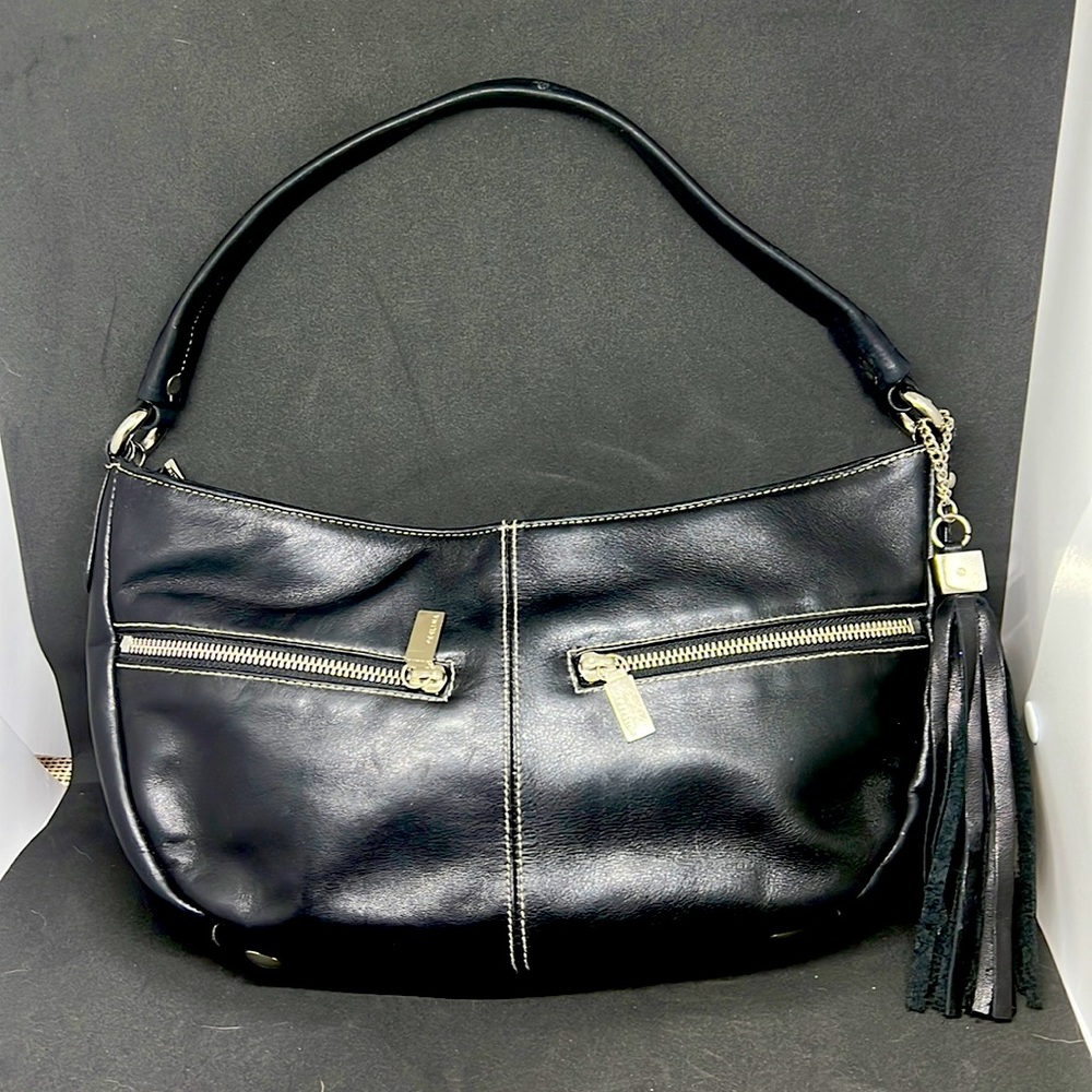 Perlina Small leather black hand bag